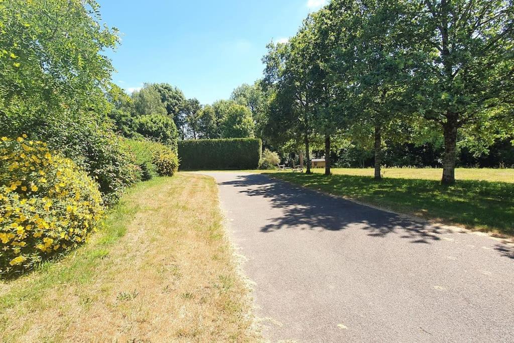 Tout Le Confort Au Milieu D'Un Parc Botanique Noyal-Muzillac Exterior photo